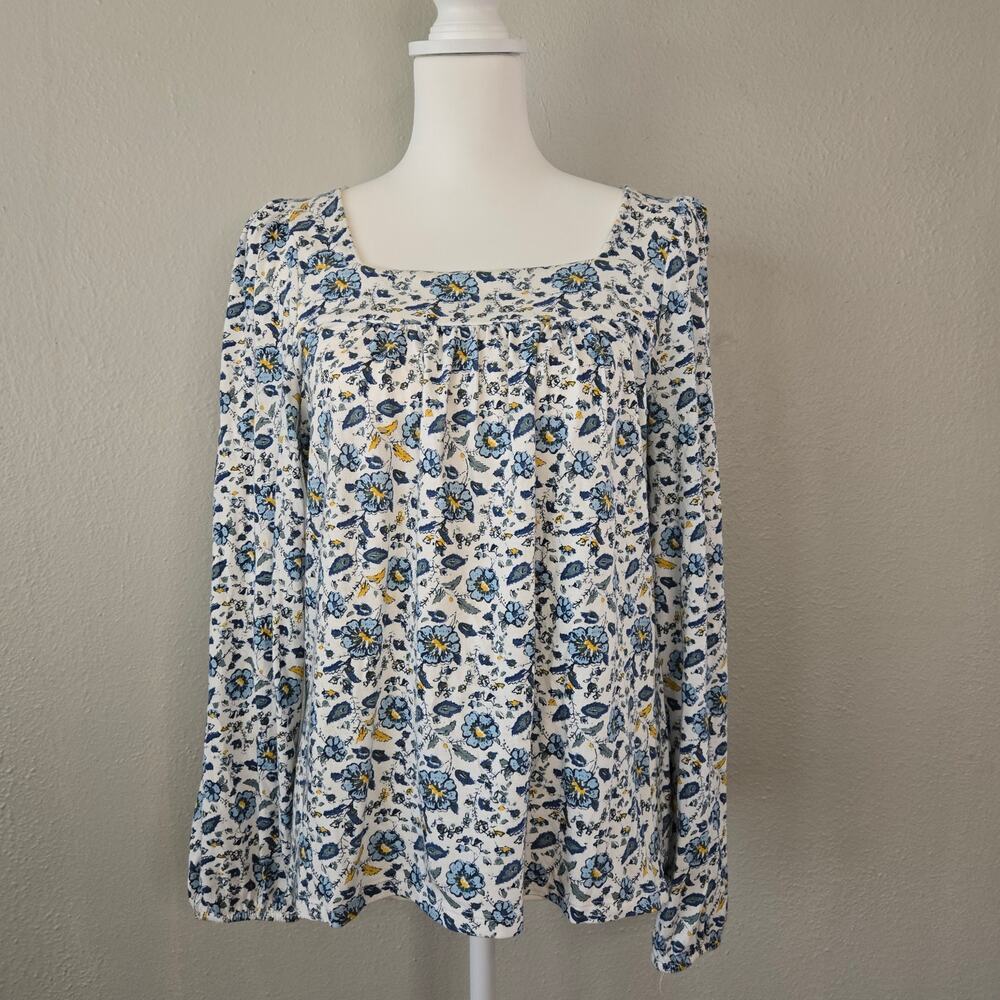 Lucky Brand Ditsy Floral Long Sleeve Knit Top Size M White Blue Feminine Garden